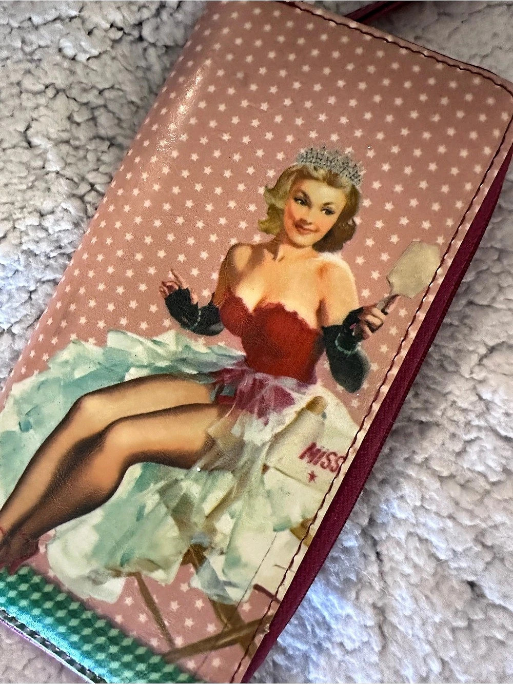 LAVISH Pin-Up Cosmetic Bag in Pink & Red Like New